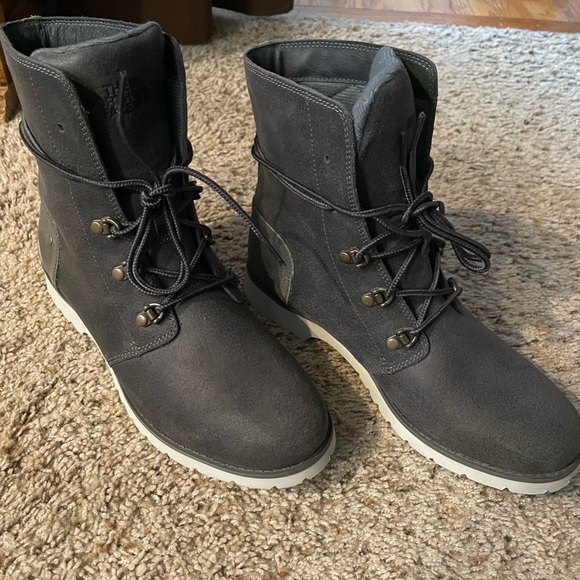 The North Face Boots Grey 8.5 - Picture 3 of 8